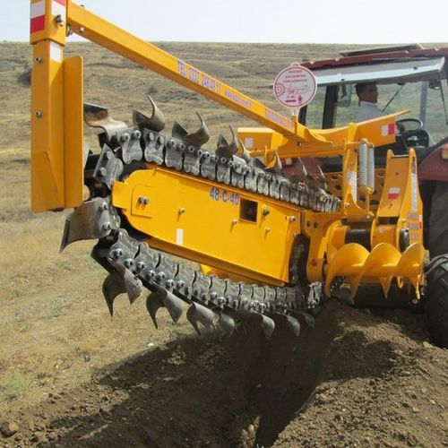 液压挖沟机 - 4 series - KZM Trenching Machines ind.Trade.Co.Ltd. - 立式