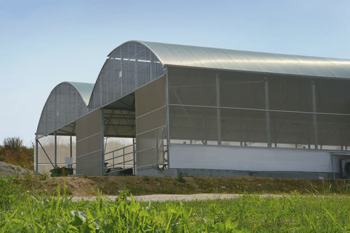 家畜仓库 - LIVESTOCK FARM - Invernaderos FERTRI - 模块化 / 永久性 / 钢结构