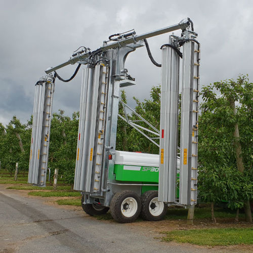 牵引式喷雾机 - O3 Multi-row Sprayer - FMR Group - 树木栽培 / 液压 / 折叠臂式