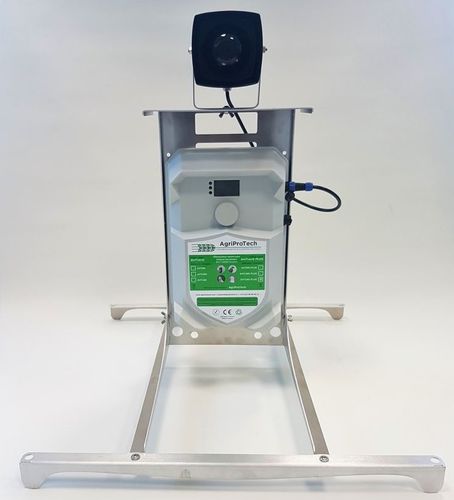 声学驱赶器 - AviTrac 18M PLUS - AgriProTech - 鸟类 / 自动 / 带太阳能面板