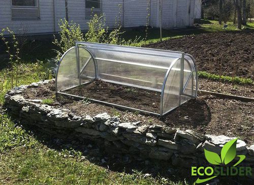 尖顶温室 - Mini - Ecoslider Greenhouses and PremiFarm Aeroponic Vert - 花园 / 钢结构