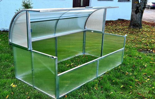 尖顶温室 - Maxi - Ecoslider Greenhouses and PremiFarm Aeroponic Vert - 花园 / 钢结构