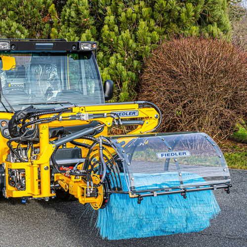 悬挂式扫地机 - FWB 1100 - FIEDLER Maschinenbau und Technikvertrieb GmbH - 道路 / 前端悬挂