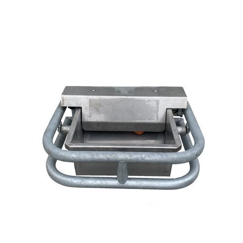 犊牛饮水器 - Condon Engineering - 牛 / 槽型 / 不锈钢