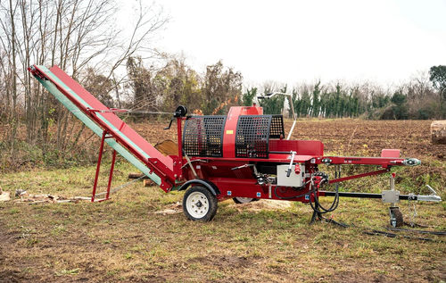 带链锯柴火处理机 - SA38 - BRUGGER MACHINERY SRL - 带传送带 / 电动 / PTO驱动