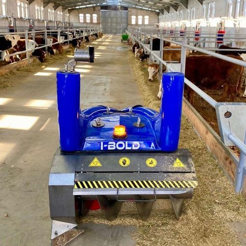 机械手草料推料车 - I- BOLD - ITECH ROBOTICS AND OTOMATION - 自走式