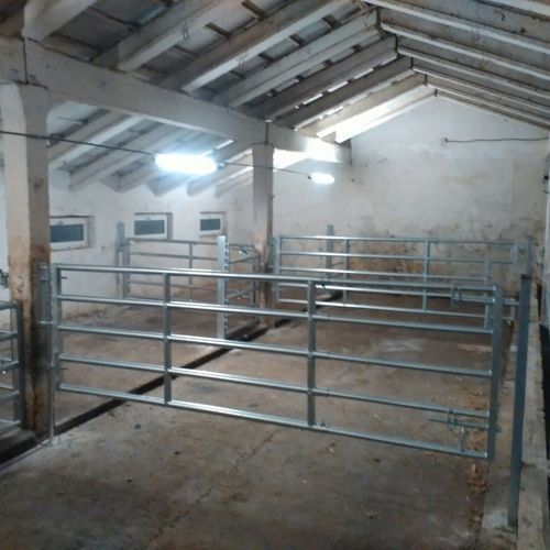 畜牧养殖护栏 - GATG420 - AHI - FARM CAMARA - 加固 / 牛用 / 不锈钢