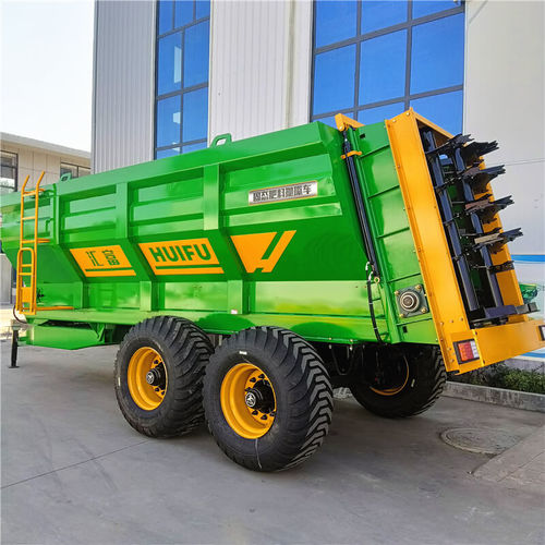 牵引式撒肥机 - 2FGH series - QuFu HuiFu Machinery Manufacturing Co., Ltd. - 垂直喷洒 / 串联 / 带有DPA